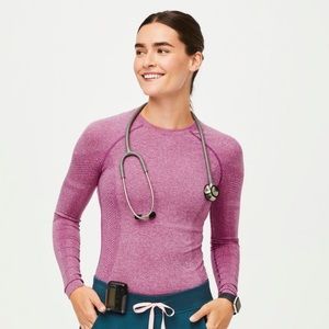 Salta seamless longsleeve underscrub top